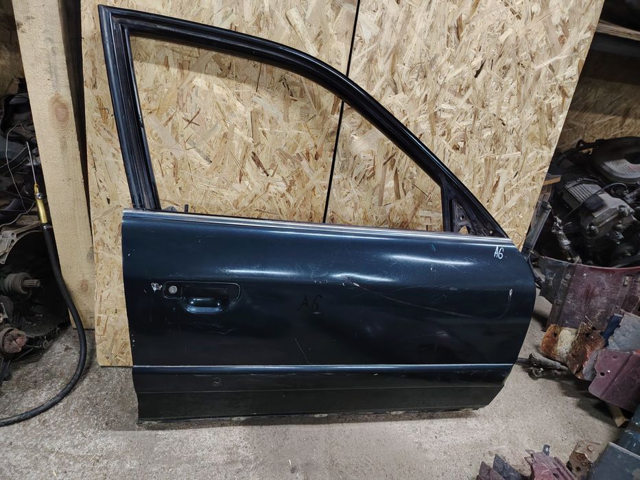 Дверь Ауди а6 с4 правая передняя
