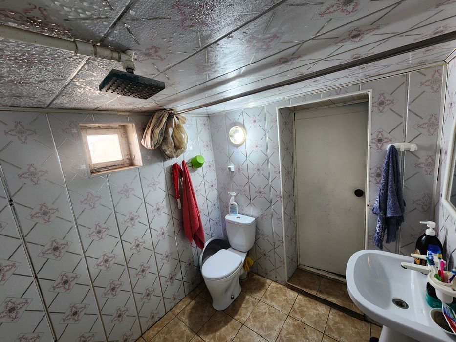 Joy sotiladi 1200 metr kv