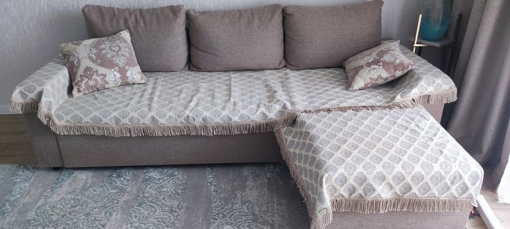 Продается диван угловой