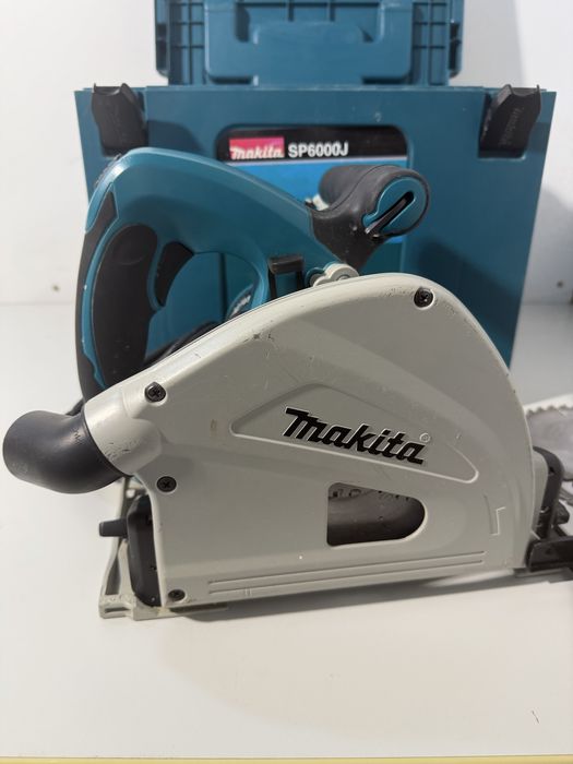Makita SP 6000 J circular prin plonjare