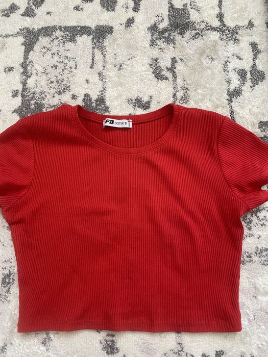 топы на девочку от H&M и Bershka