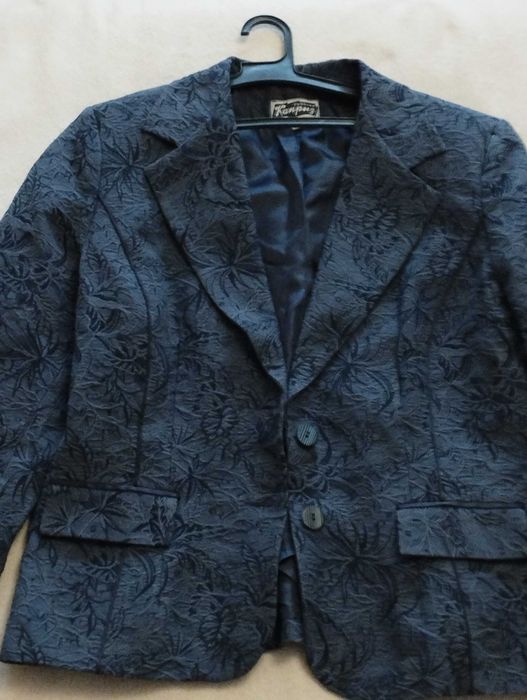 Яке Adidas Панталон грейка,талия 88 см.Дамско сако размер 52