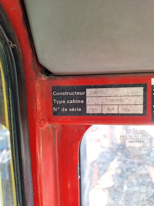 Мини багер Volvo
