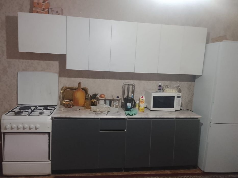 Продам кухонный гарнитур состояние хорошее