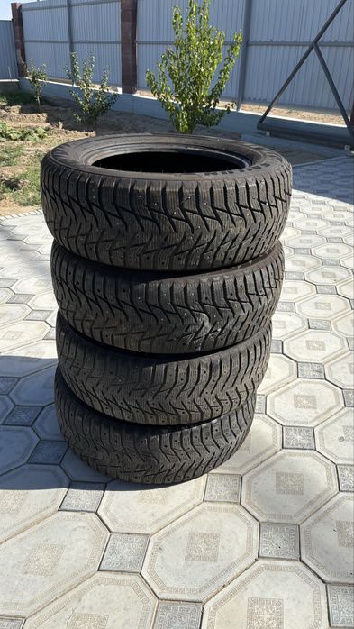 Зимный покрышка шипы
