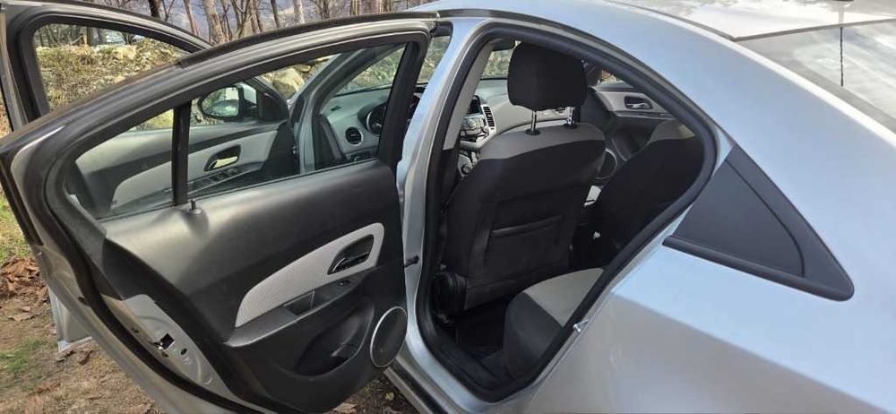 CHEVROLET CRUZE 1.6 газ/бензин -  проблем с двигателя