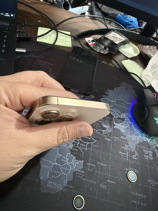 Iphone 16 pro max 256 gold