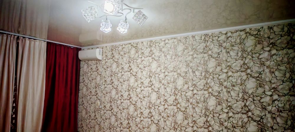 Продам теплый 1 ком кв 6 мкр-н