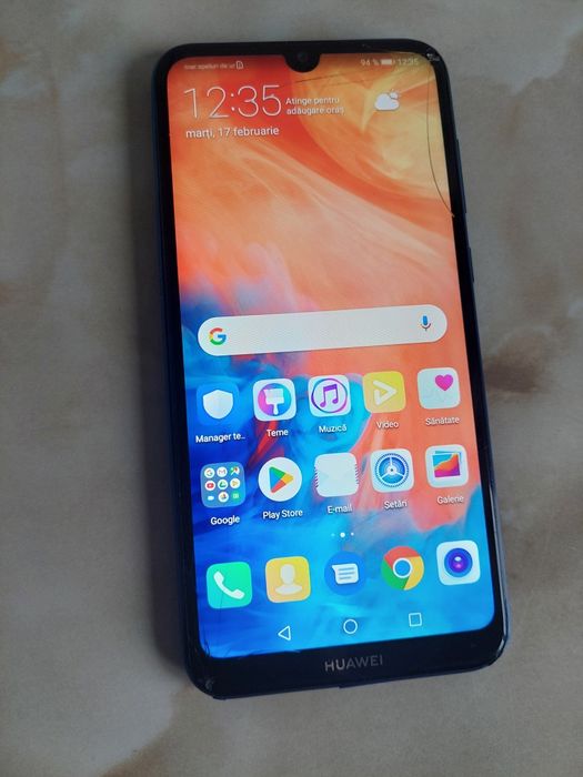 Vând Huawei Y7 2019 albastru /puțin fisurat dar funcțional /poze reale