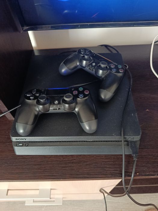 Сони плейстешн 4