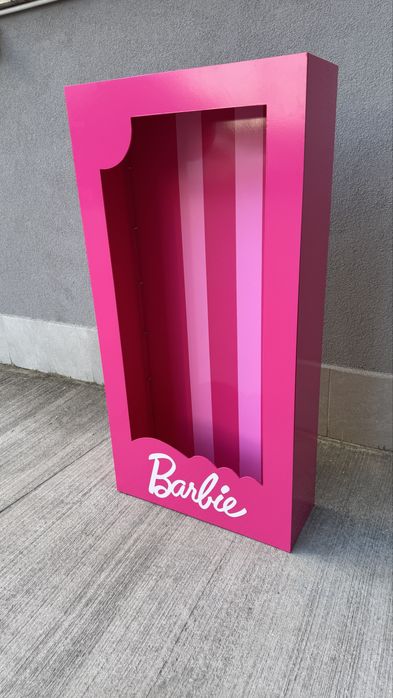 Кутия Барби за украса - под наем !