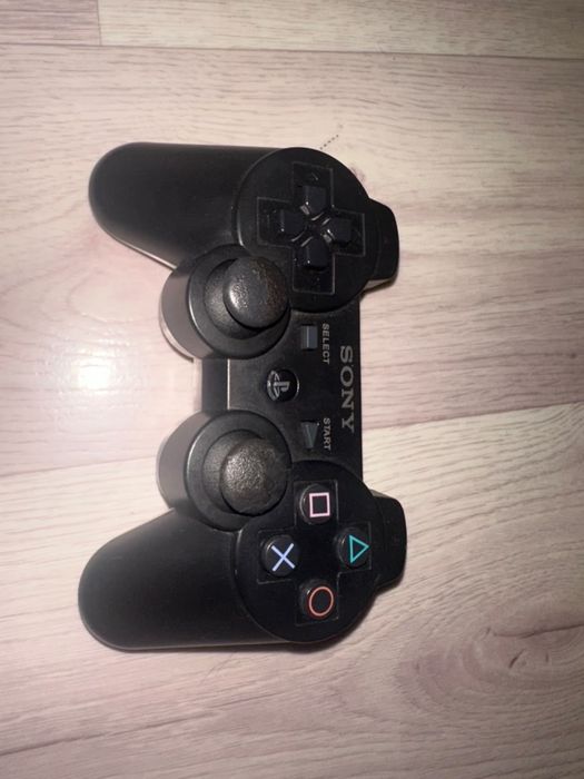 Продаю playstation 3 super slim