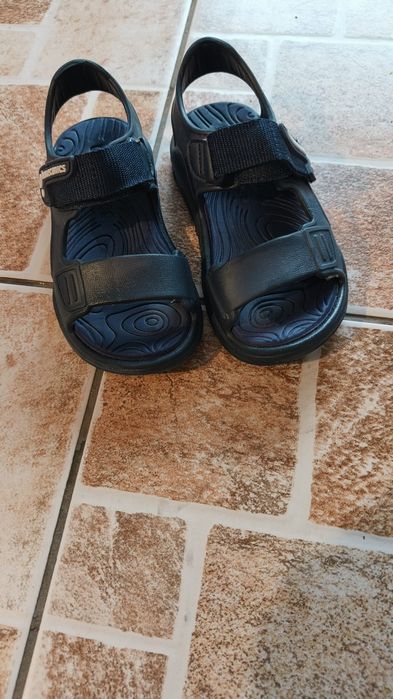 Sandale baieti Biomecanics, marimea 26, pret 60 ron