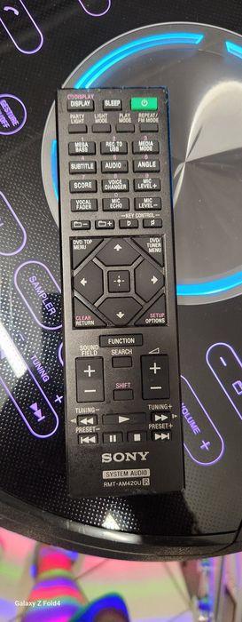 Boxe  bass Reflex Sony MHC-V71D cu telecomandă.