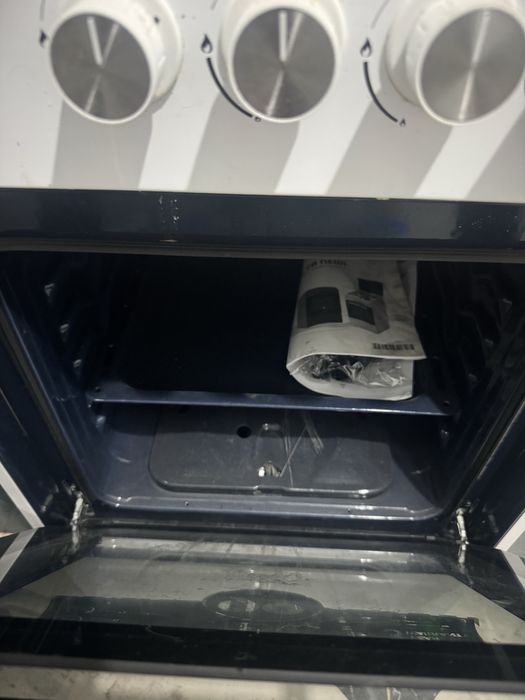 Продам газовую плиту