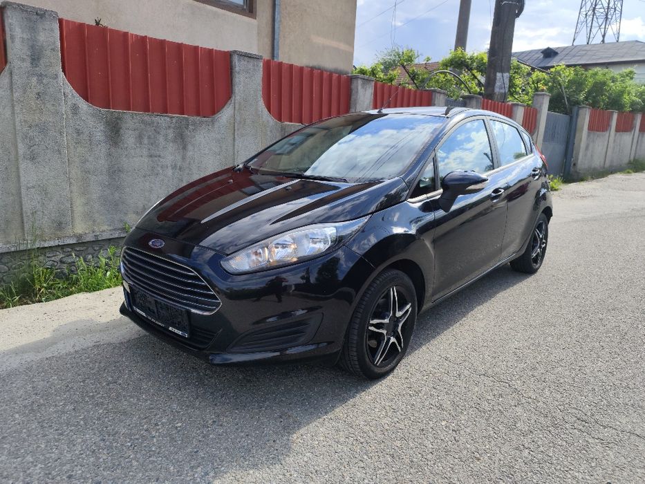 Ford Fiesta an2014 model Facelift/Euro 5/benzina