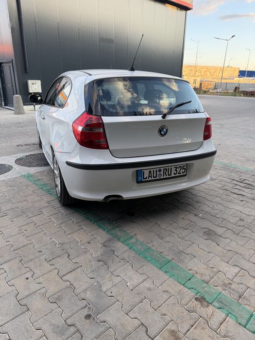 Bmw Seria 1 - benzina 2010 (Vatiante )