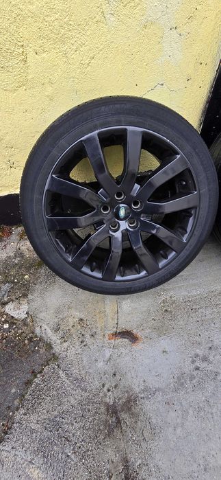 Оригинални Джанти R20 с гуми 275/40 за Range Rover Sport