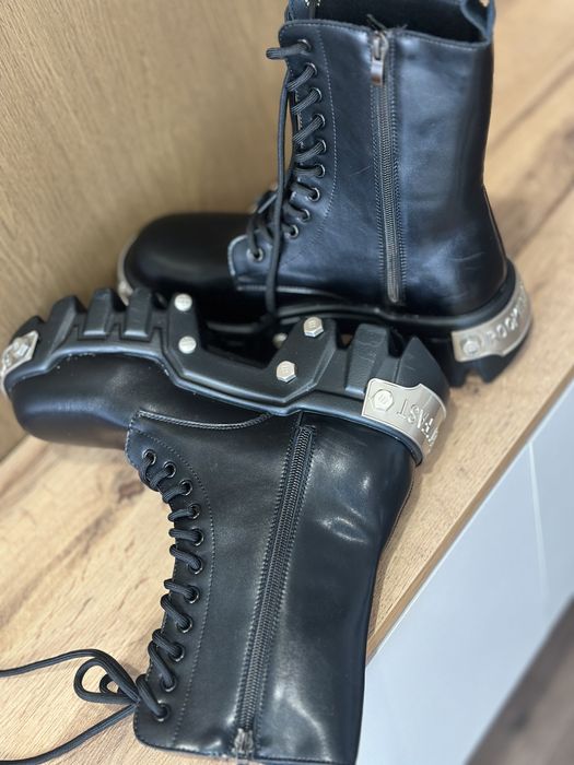 Ботинки унисекс новые