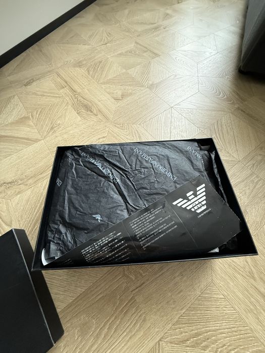 Продам ботильоны EMPORIO ARMANI