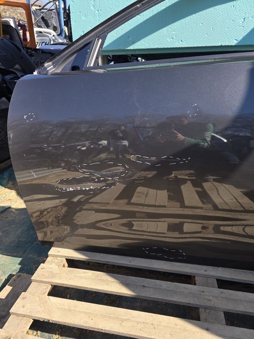 Opel Astra L 21- предна лява врата