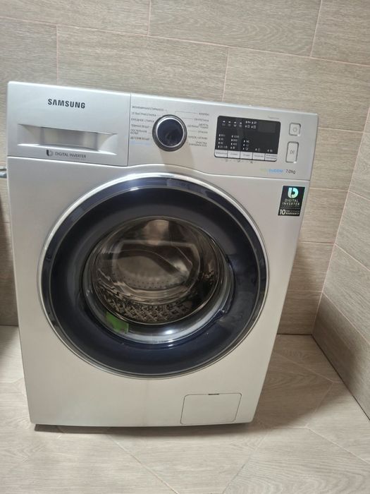 Продается стиральная машина Samsung