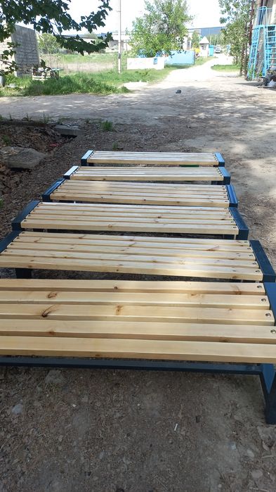 Скамейки и лавочки