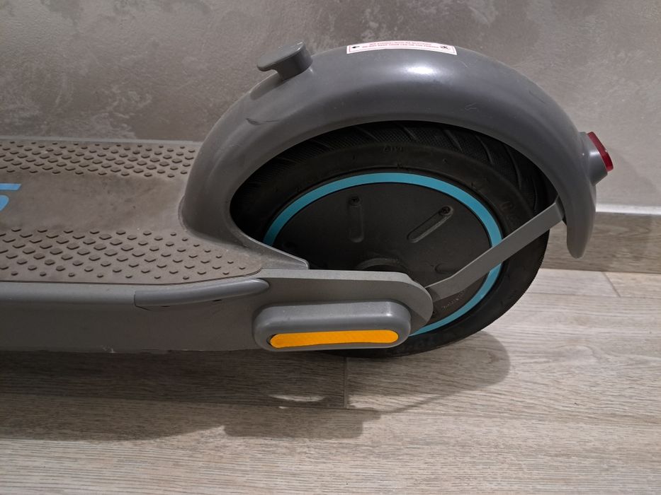 Trotinetă electrică Motus 35 km/h , autonomie 65 km