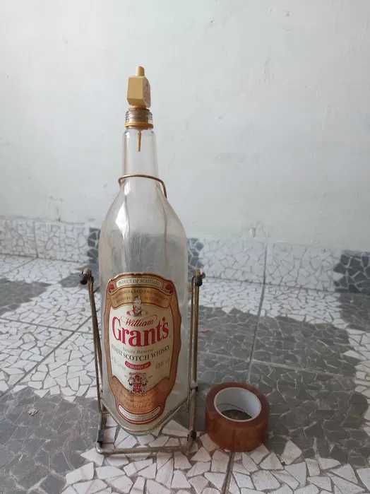 Декоративна бутилка 4.5л.