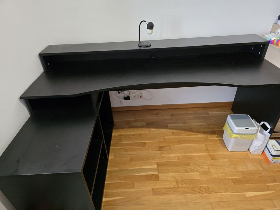 Birou gaming interschimbabil