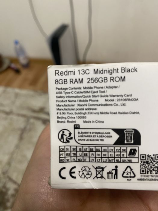 Продам телефон Redmi 13c