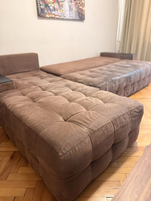 Разтегателен диван с ракла.