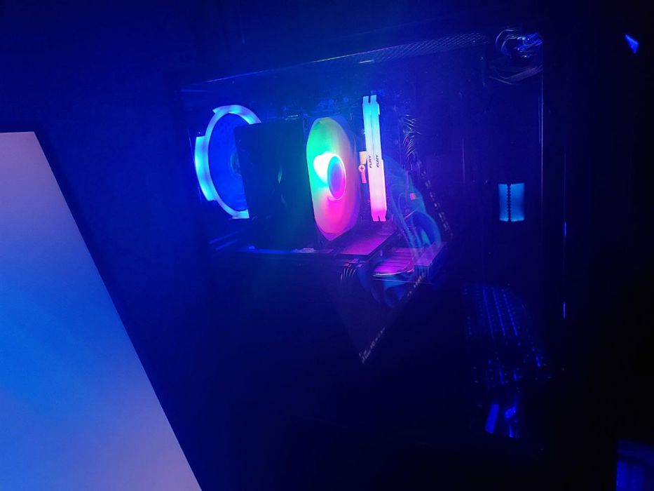 Продается игровой пк в хорошем состояний