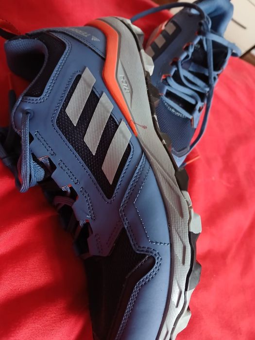 Pantofi sport Adidas