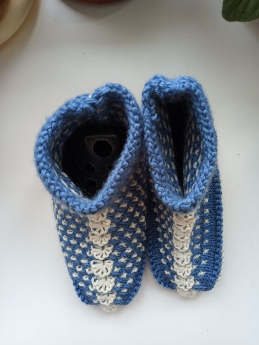 Продам  теплые следочки