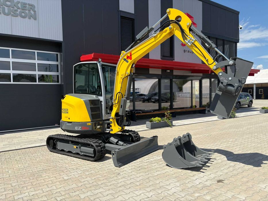 Excavator Wacker Neuson EZ36 Powertilt- REPREZENTANTA AUTORIZATA