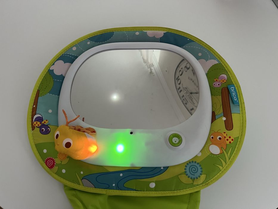 Oglinda auto bebe cu luminite si melodii