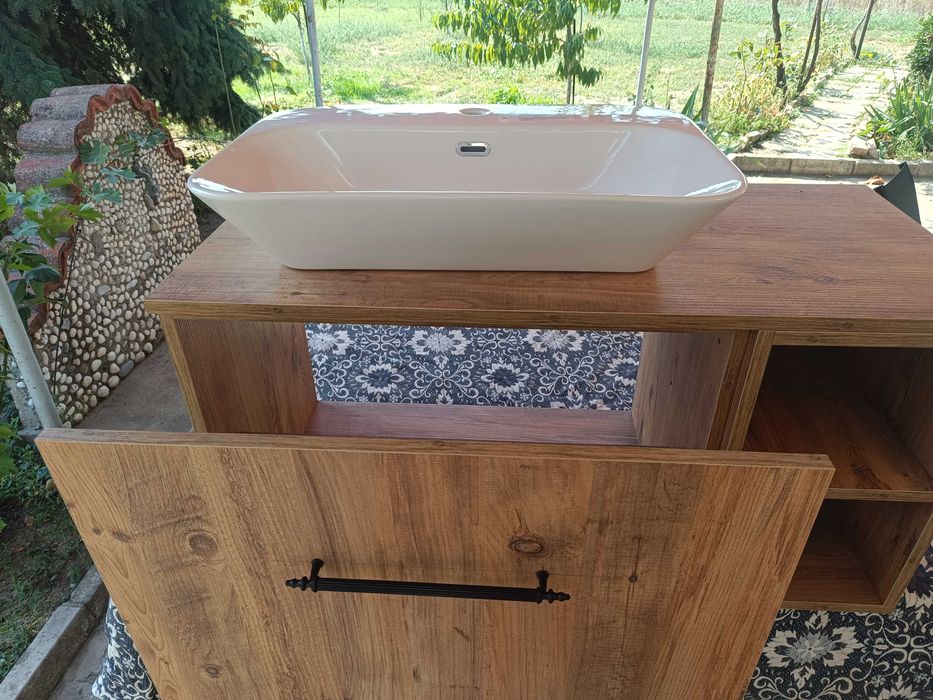 Обзавеждане за баня/ кухня