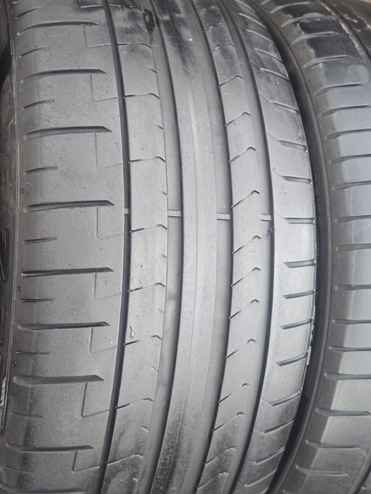 235 40 19 Pirelli