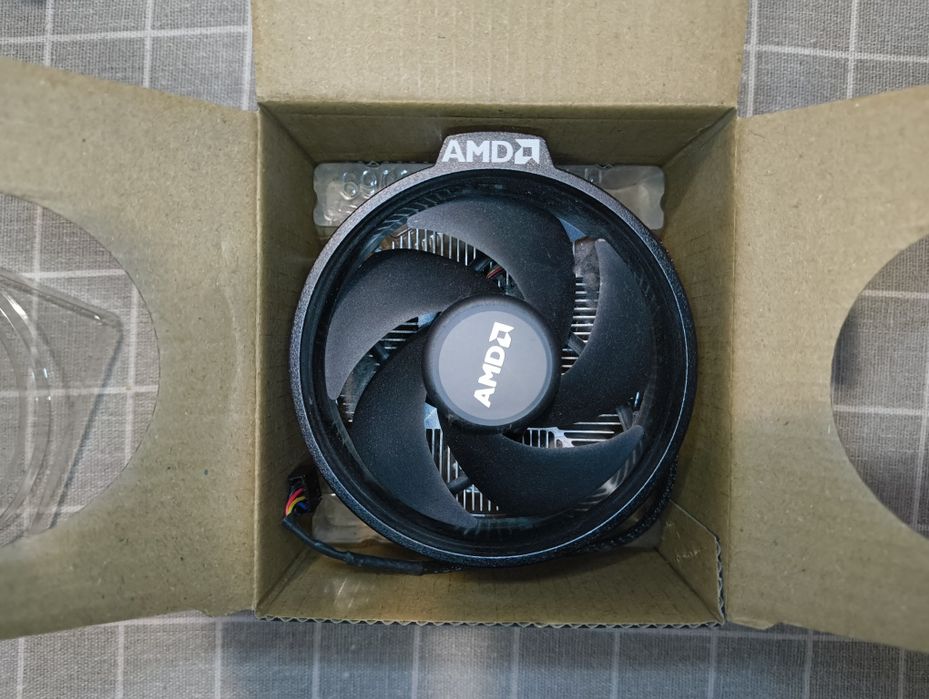 Процесор Ryzen 3 2200G
