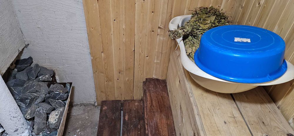 Продам 2-х этажный дом