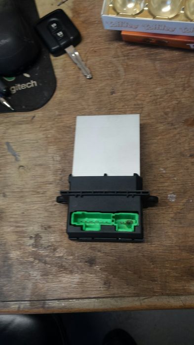 Части Nissan Micra K12 2003 Нисан Микра К12 1.5 dci