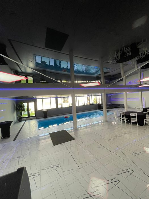 Casa petreceri și evenimente speciale .