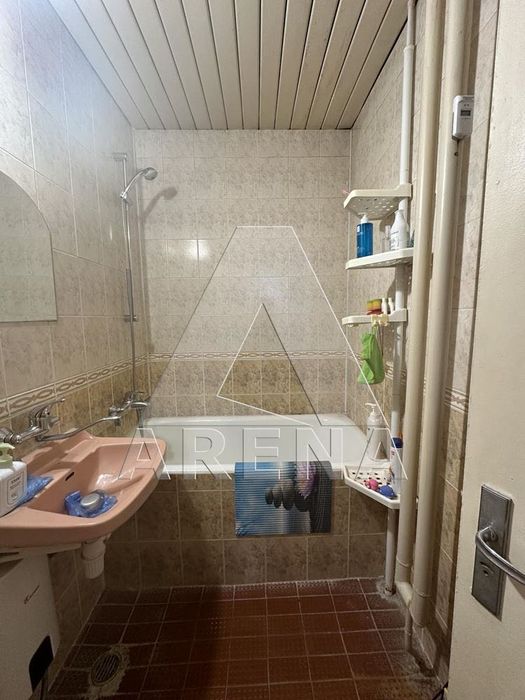 Продава се Тристаен апартамент в Пловдив, Кършияка - 84 кв.м за 1999 €/кв.м - Снимка #5