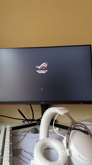 Геймърски Компютър I7-9700k 16GB RAM Corsair RTX 2080 8GB
