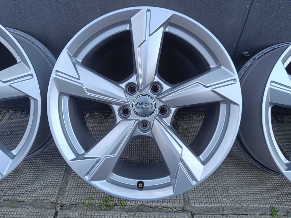 ОРИГИНАЛНИ джанти 18 ' 5x112 66.6 АУДИ А6 А4 / AUDI A6 A4 VW SKODA
