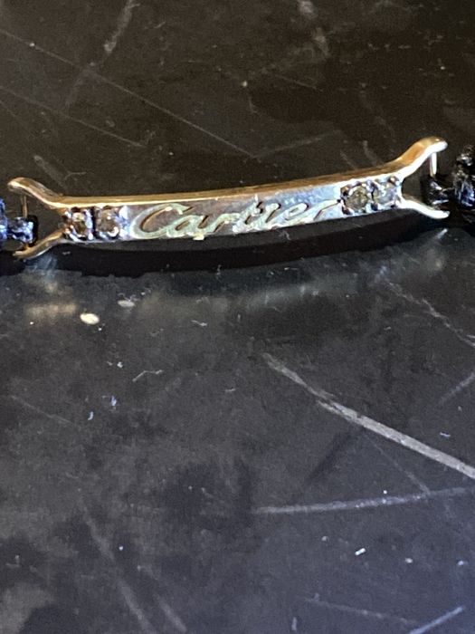 Златна гривна с естествени диаманти