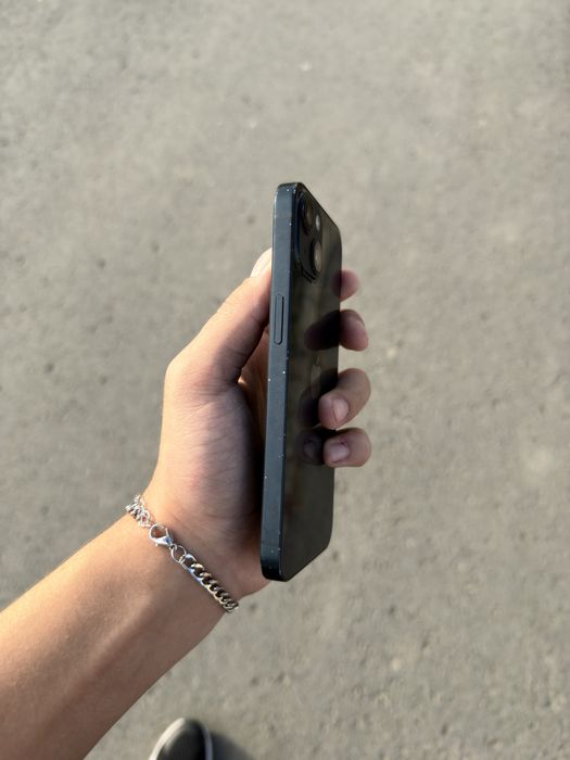 IPhone 13 без ремонта