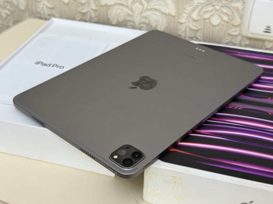 iPad Pro 11 M2 2022 4 Поколение Wi-Fi 128GB Эпл