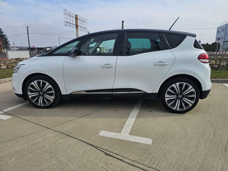 Renault  Scenic 2021